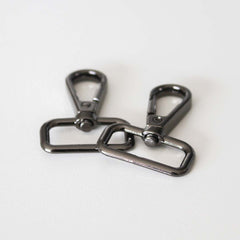 2 MOUSQUETONS CROCHET 25 mm/1 po. PISTOLET MÉTAL